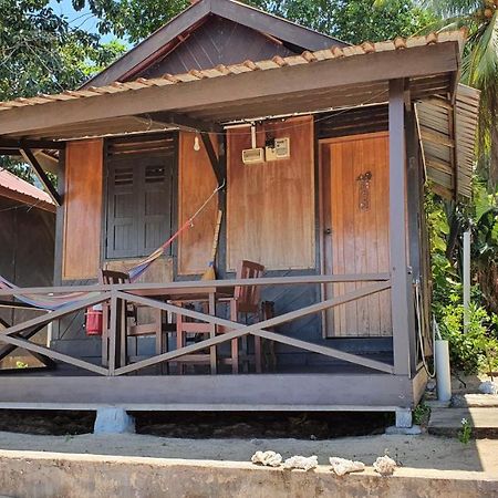 The Station Tioman Kampong Ayer Batang Exterior foto