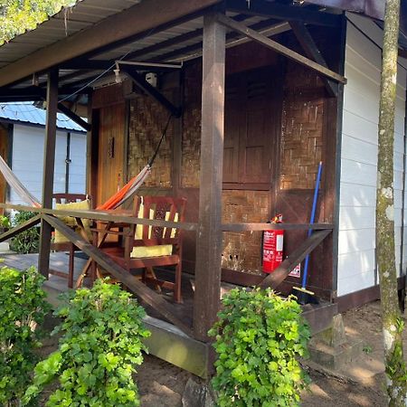 The Station Tioman Kampong Ayer Batang Exterior foto