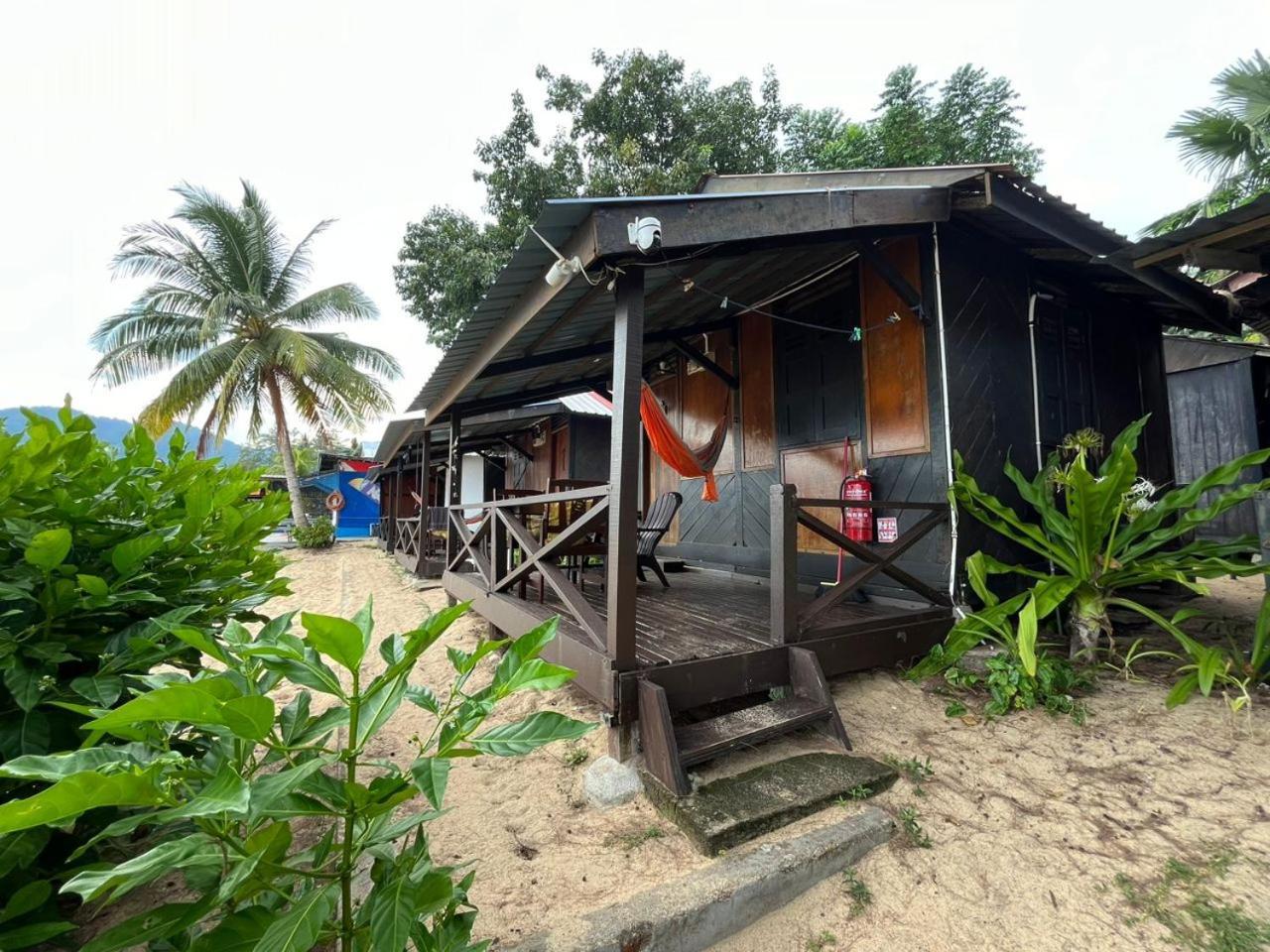 The Station Tioman Kampong Ayer Batang Exterior foto