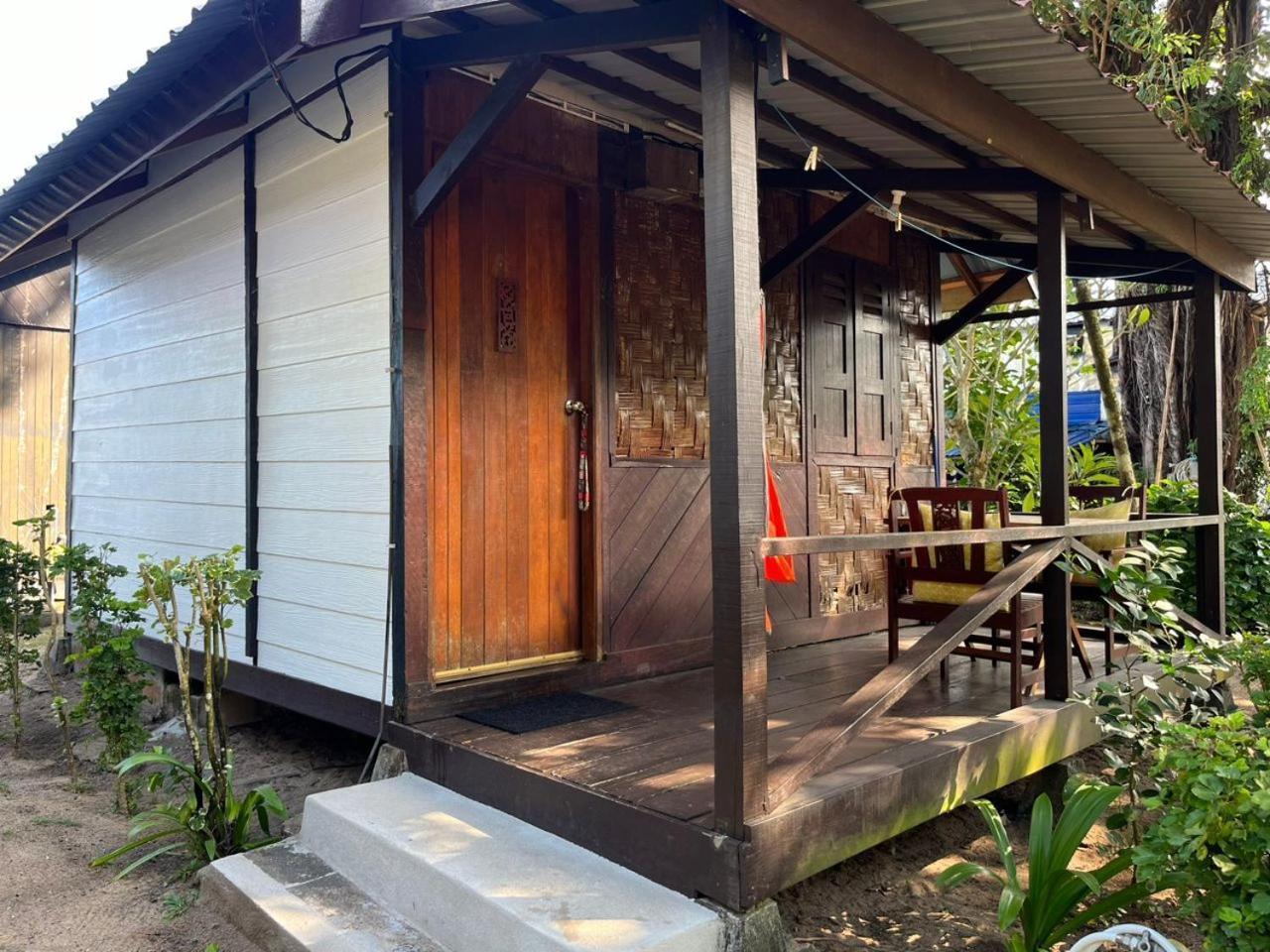 The Station Tioman Kampong Ayer Batang Exterior foto