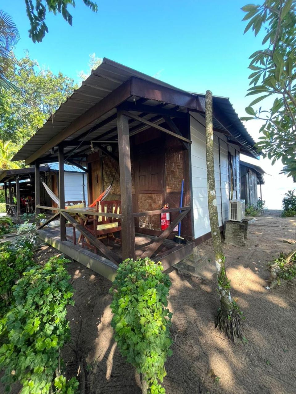 The Station Tioman Kampong Ayer Batang Exterior foto